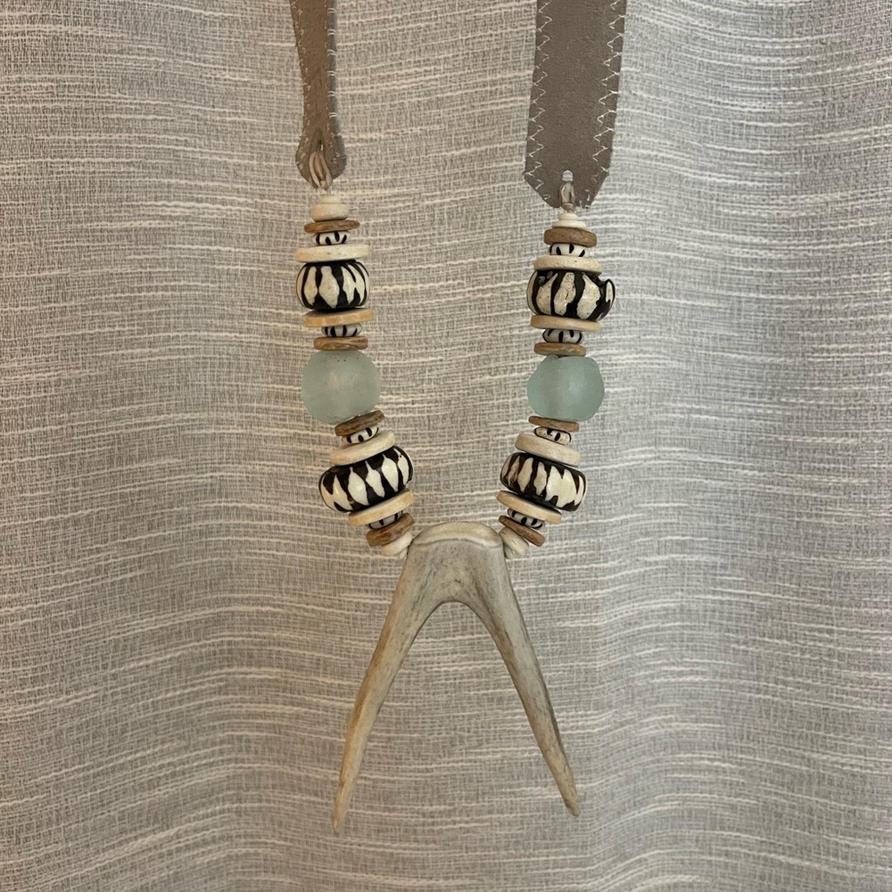 Twine & Twig Antler Necklace